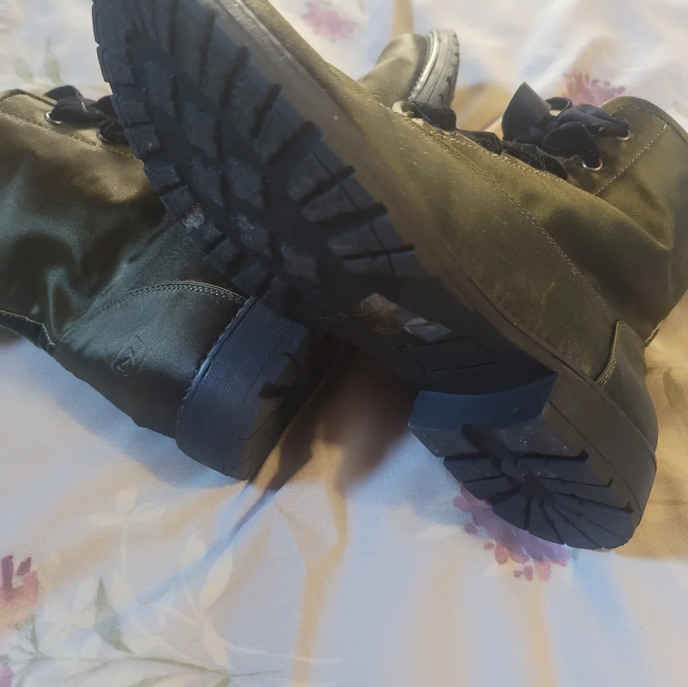 DIRTY LAUNDRY Ankle Boots - Picture 6 of 11